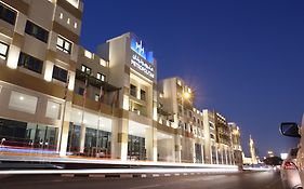 Metropolitan Hotel Dubai